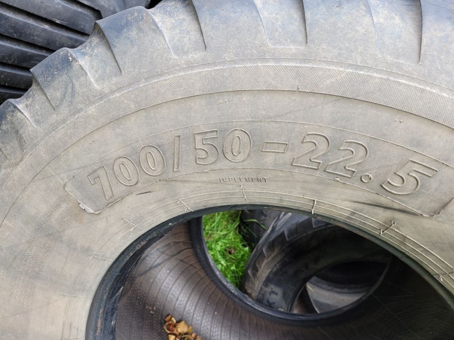 Opona 700/50-22.5 BKT