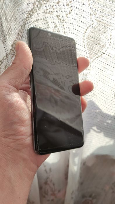 Продам свой смартфон Lg g8(LM-G820UM)