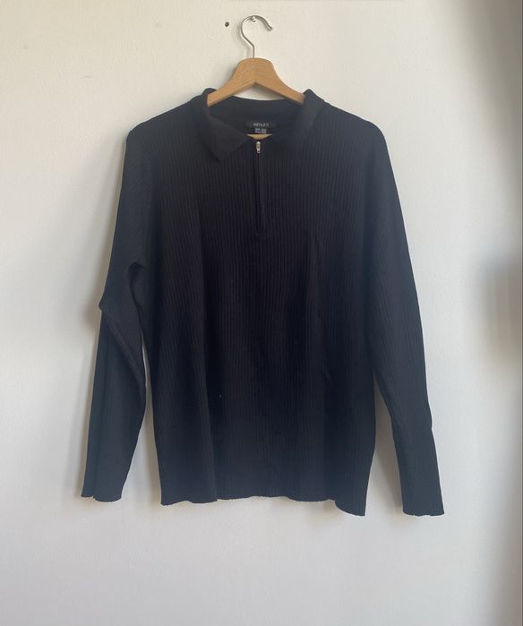 Sweter z kołnierzykiem