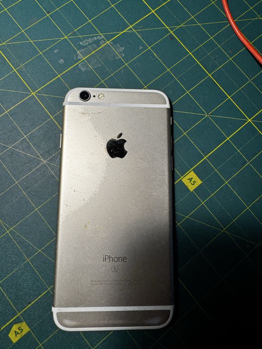 Смартфон iPhone 6s, 32 гбайти