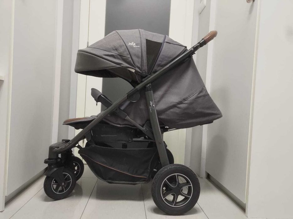 Spacerówka Joie Signature