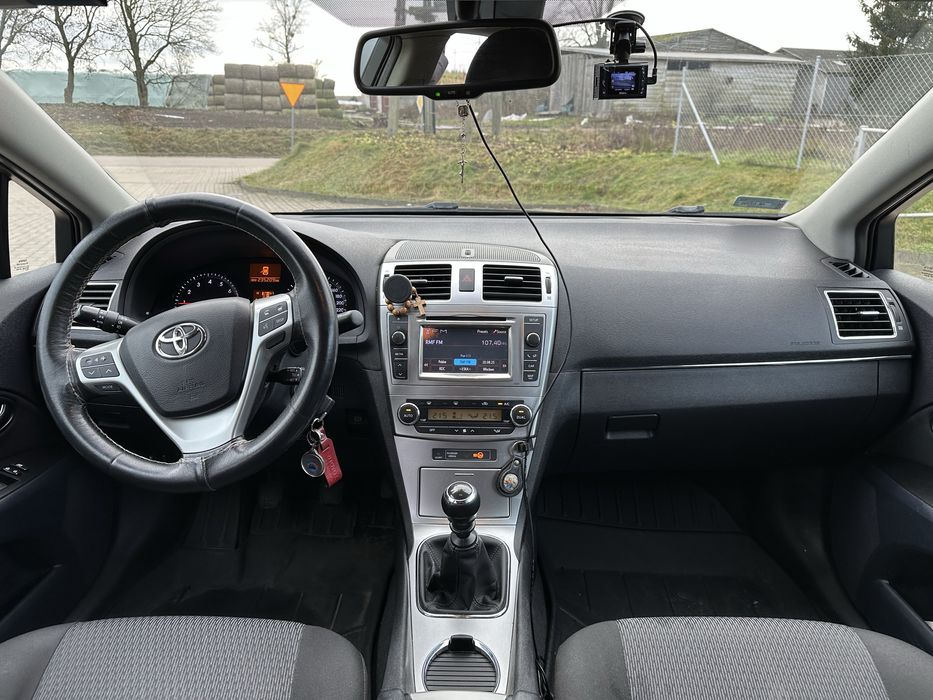 Toyota Avensis III (T27) FaceLift 1.8 benzyna