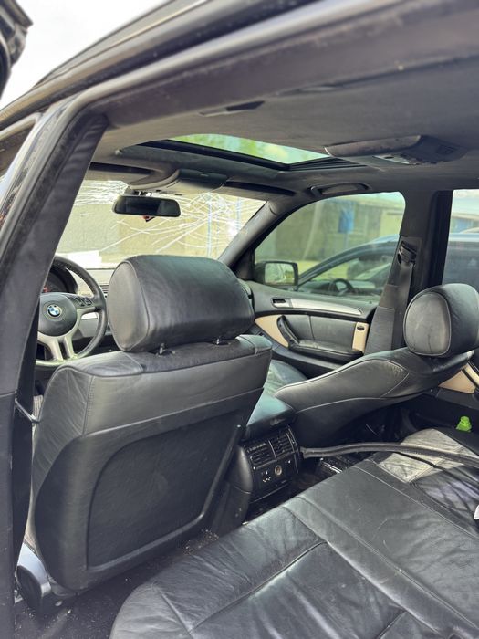 Терміновий продаж авто BMW X5 E53 4.4 2000р