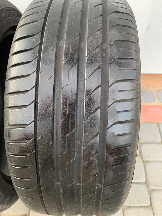 Dwie opony Letnie 225/45 R17 Nexen, stan bardzo dobry