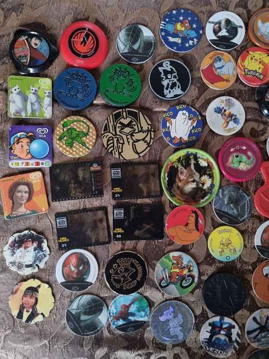 Varios tazos pokemon marvel futebol etc