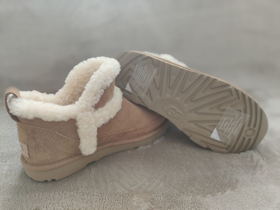 Buty damskie firmy UGG