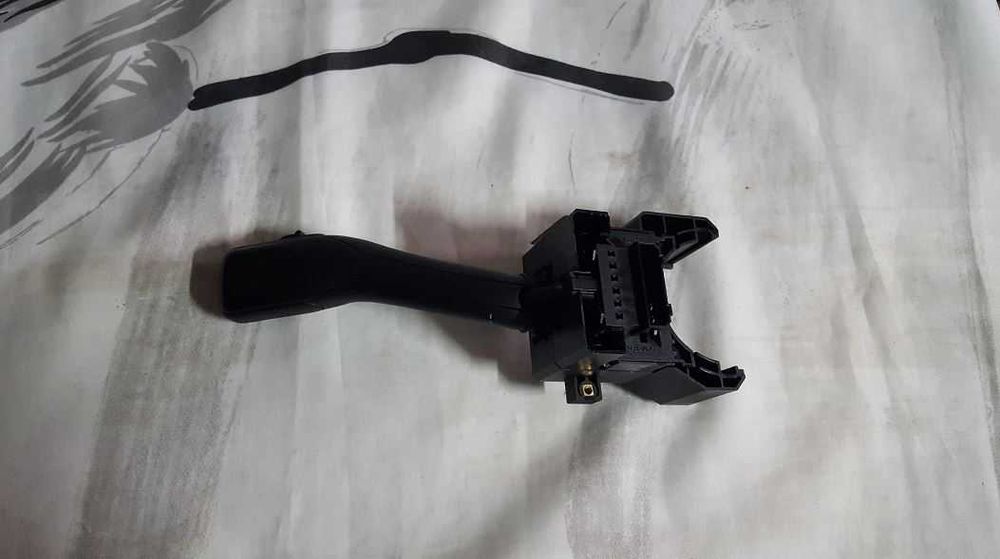 Quadrante AUDI A3 funcional precisa reparação eletrónica + Manete LV