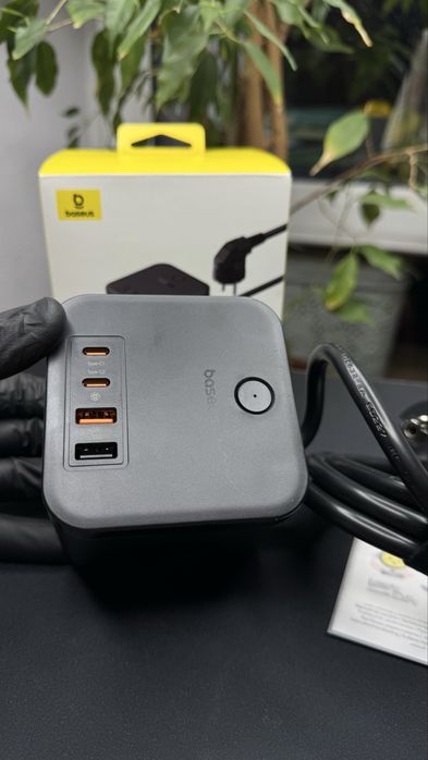 Запядний пристрій Базеус Strip 30w Baseus зарядний пристрій з розеткою