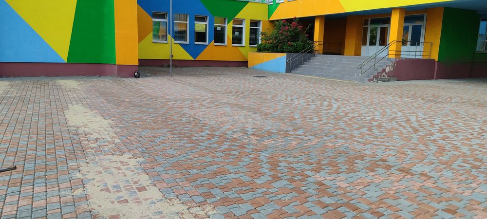 Укладання тротуарної плитки Виготовлення
