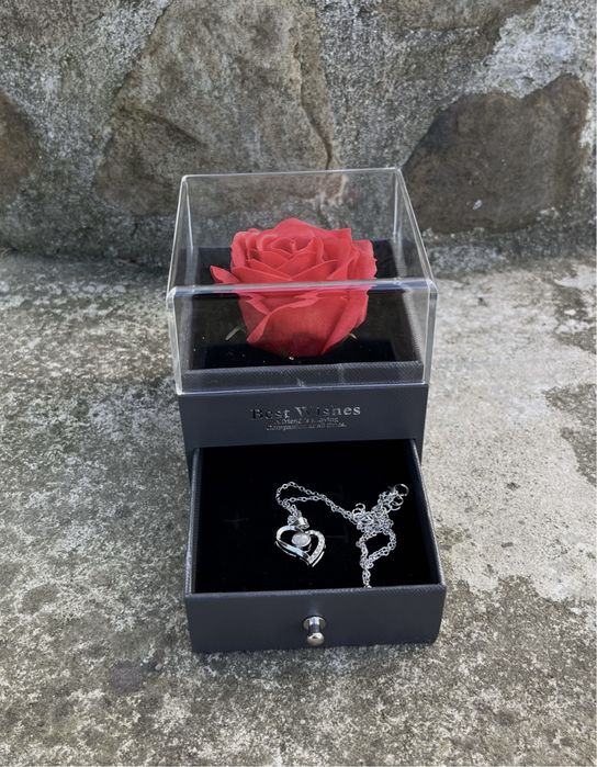 Подарунковий набір/справжня троянда з кулоном