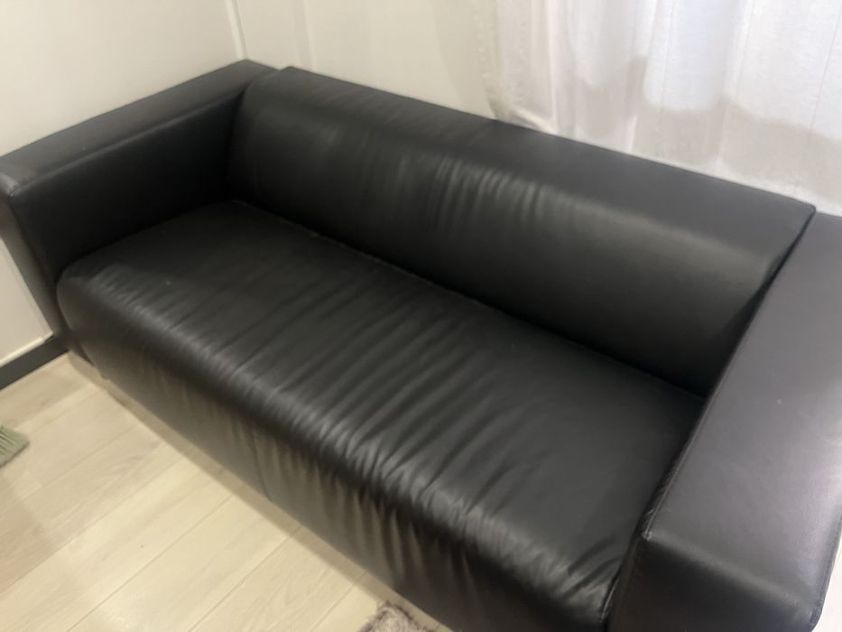 Sofa semi novo. Pouco usado.