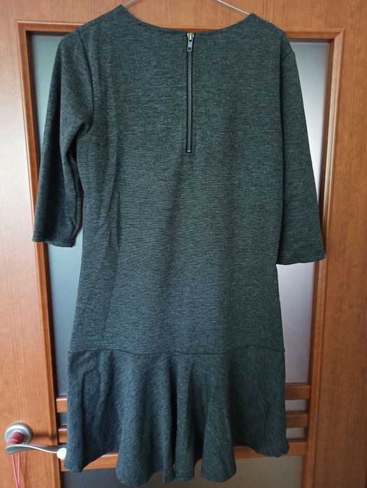 Sukienka grafitowa