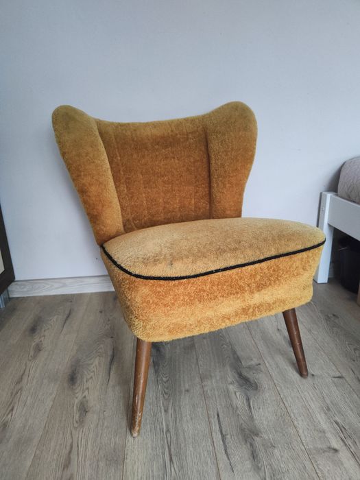 Fotel klubowy PRL oryginalne obicie