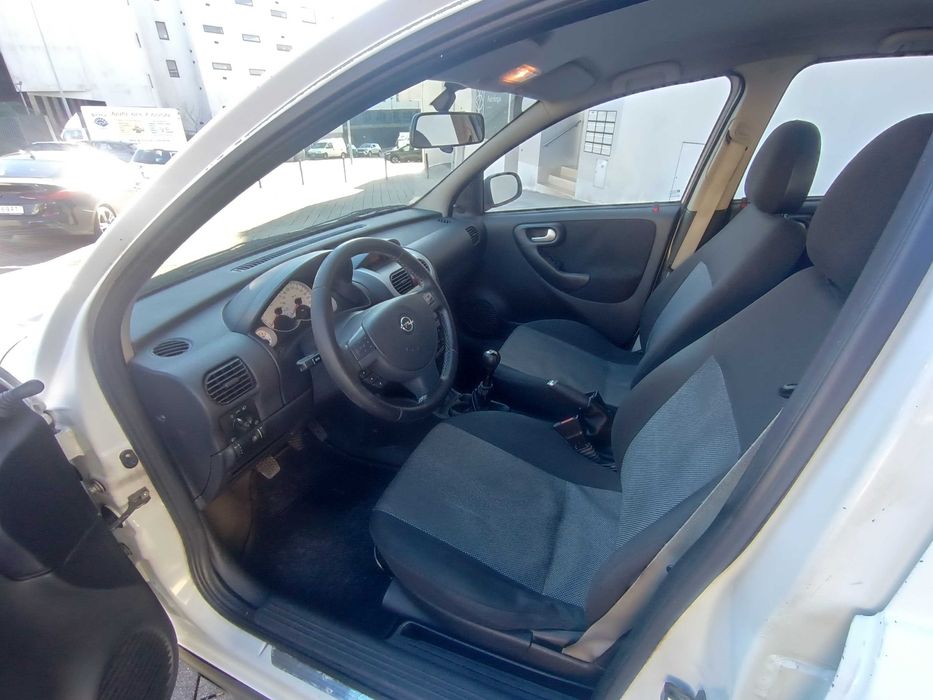 OPEL CORSA 1.2i 5 portas ac,LL, 180mil