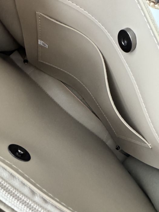 Сумка класична жіноча