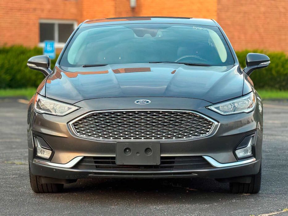 Ford Fusion Titanium      2019