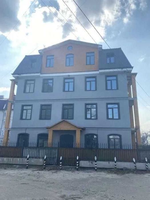 Продам комерц.нерухомість вул.Десняка  60, Новозаводськи р-н Чернігів