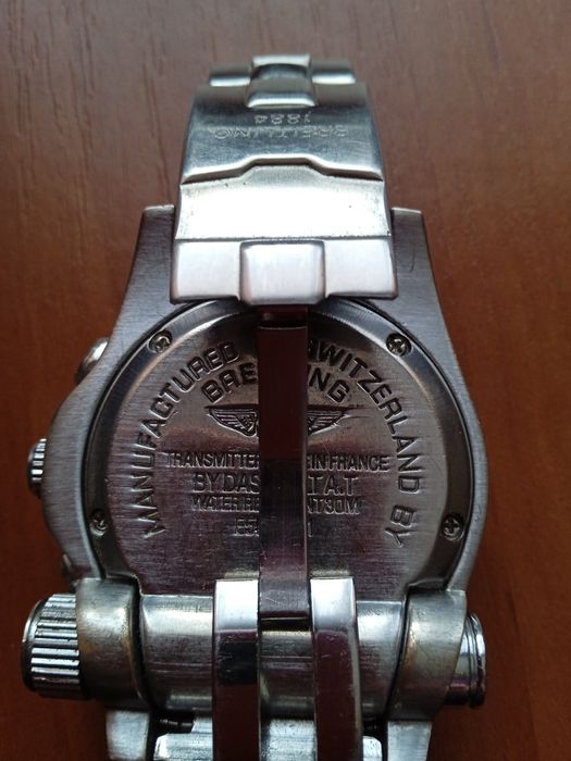 Продам наручний годинник