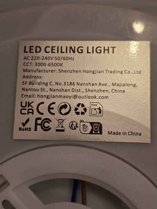 lampa sufitowa LED (plafon) z funkcją wyboru temperatury barwowej