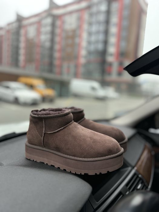 Взуття жіноче уги Ugg