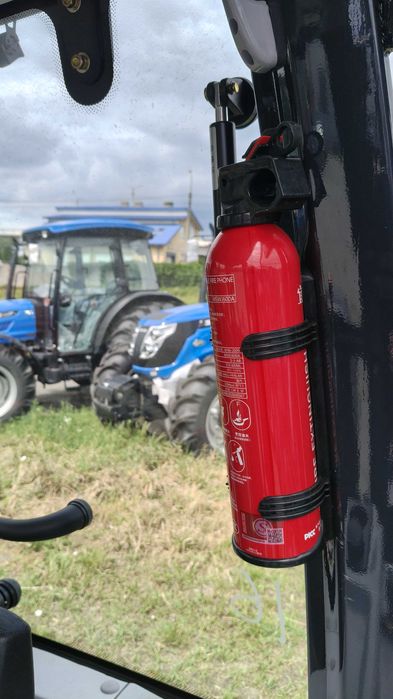 Трактор БУЛАТ 404RС з кабіною рівна підлога реверс