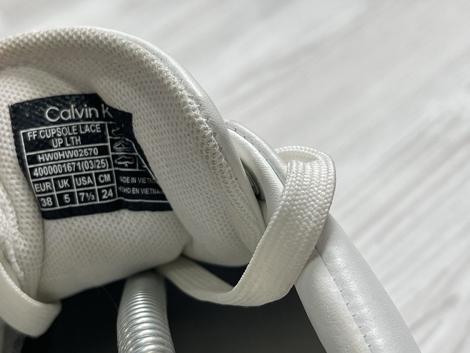 Calvin Klein 38 24см. Оригінал