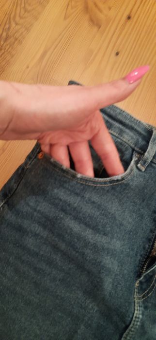 Spodnie jeans M 38