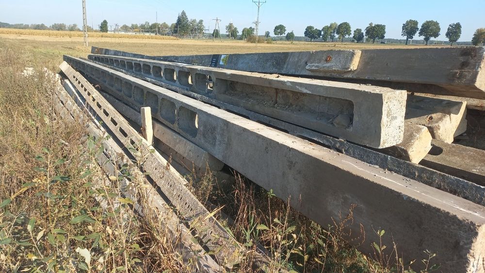 Słupy betonowe 10-15m