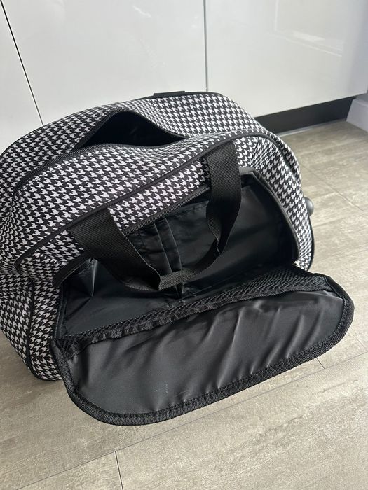 Torba podróżna na kółkach