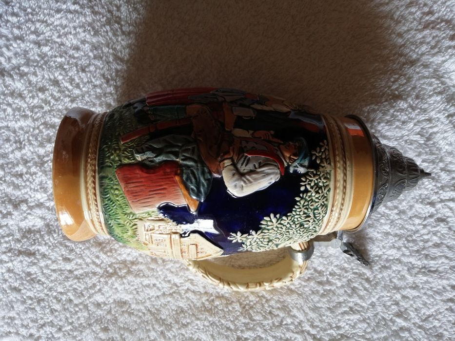 Caneca de cerveja em cerâmica alemã442197257550581761