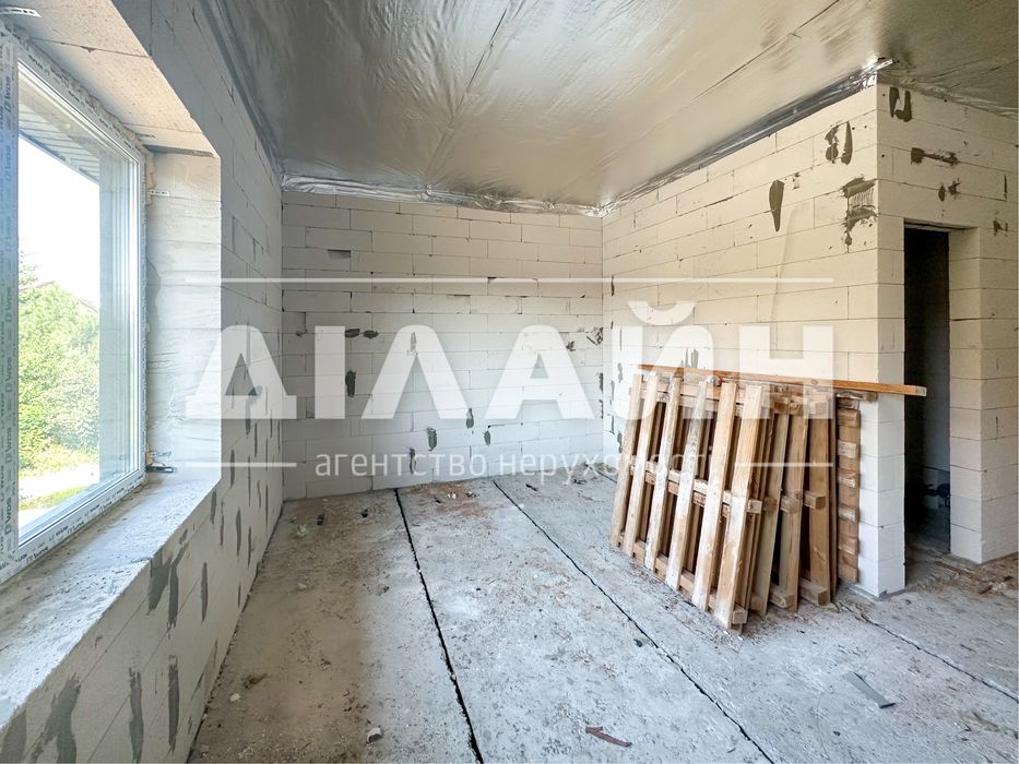 Новый дом 2023 г. 260 м2 , 4 спальни , 3с/у на Бородинском