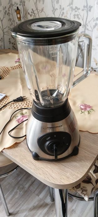 Sprzedam blender kielichowy