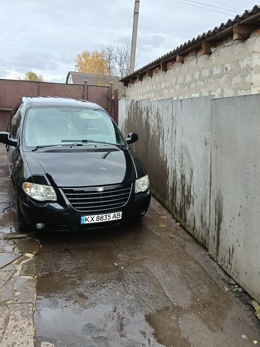 Chrysler gr.voyager 2006 год