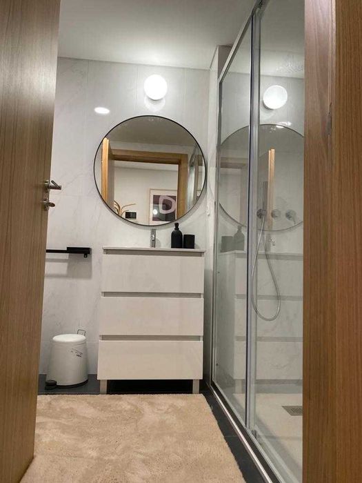 T1 Junto ao Hospital de São João