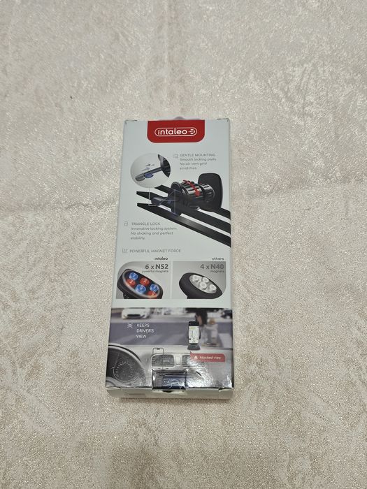 Магнітний тримач Intaleo CM05GG для телефону на дефлектор
