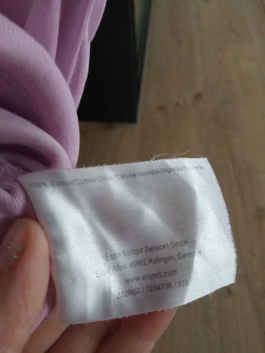 Liliowy bawełniany T-shirt Esprit s