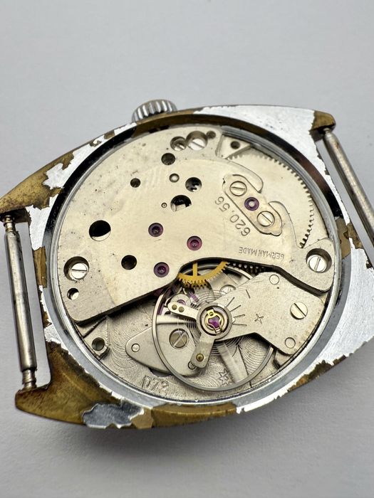 Zegarek Junghans do serwisu