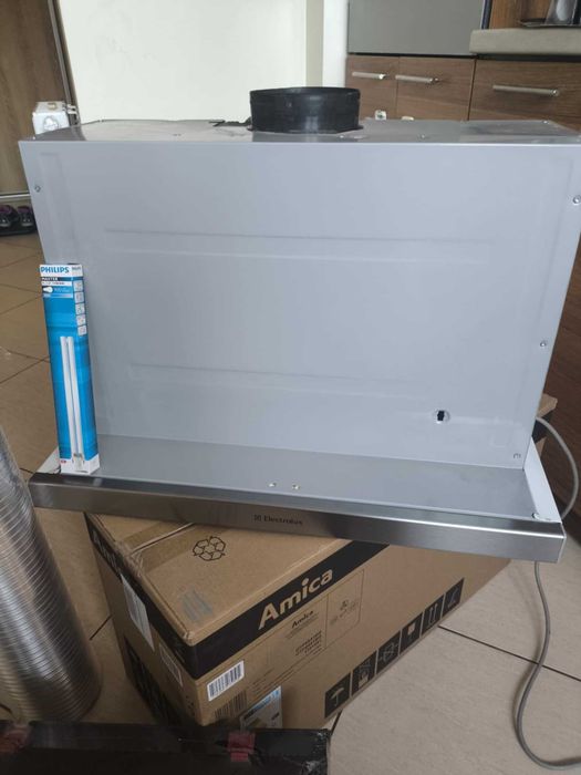 Okap podszafkowy teleskopowy ELECTROLUX EFP636X INOX + akcesoria - brak filtrów tłuszczu - w pełni sprawny