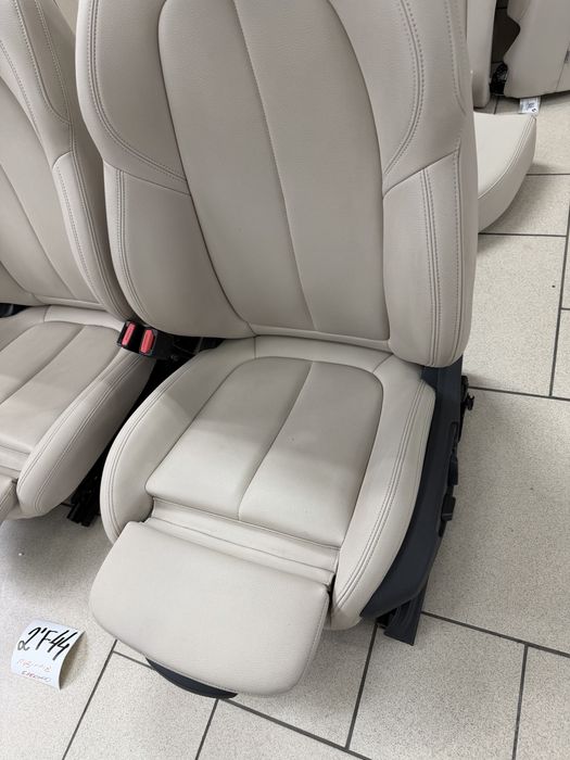BMW 2 F44 салон сидіння бмв 2 ф44