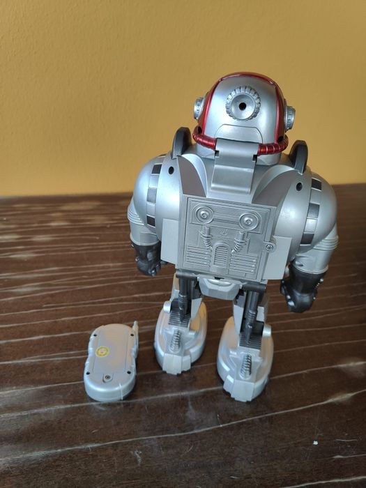 Robô Action Toy para criança