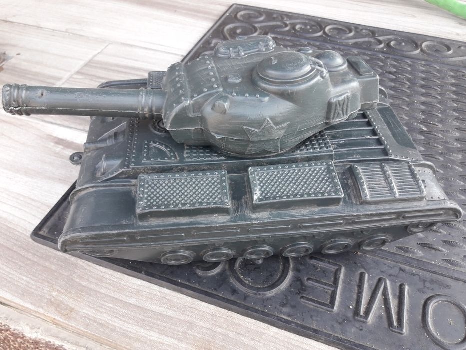 Ціна договірна Танк іграшка винтаж