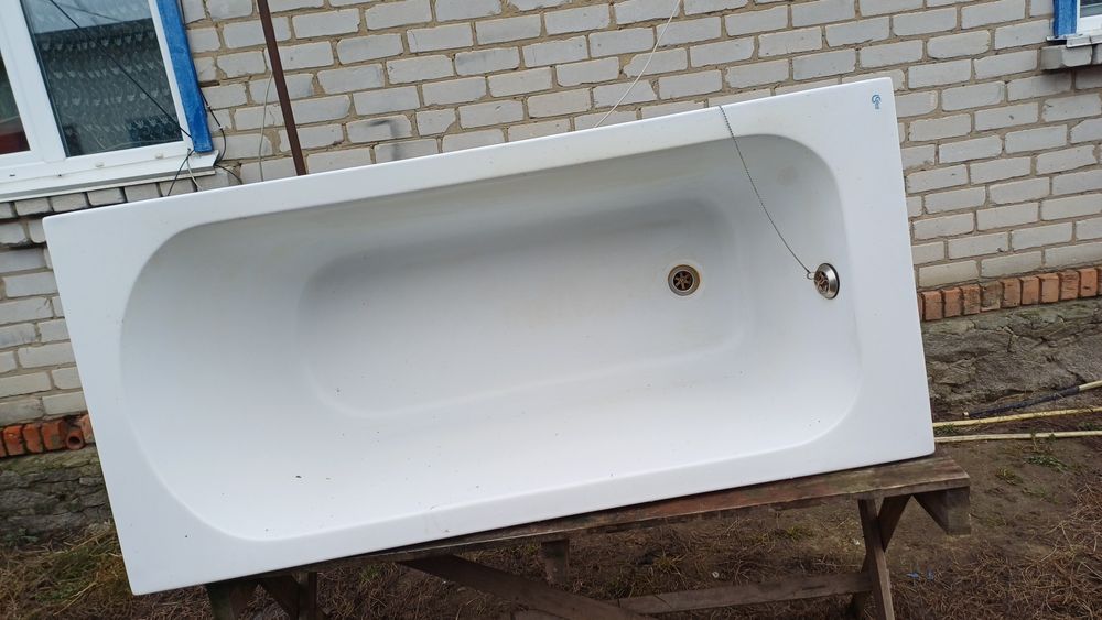 Продам ванну б/у