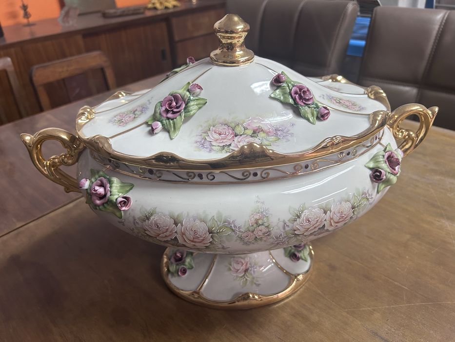 Terrina antiga Myrtus