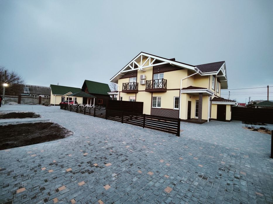 Здається пригородний дім Квадрохаус біля моря Фонтанка1