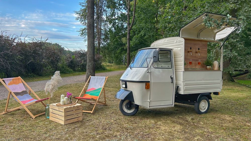 "La Bollicina" Prosecco van Piaggio Ape - Mobilny Bar na Imprezy