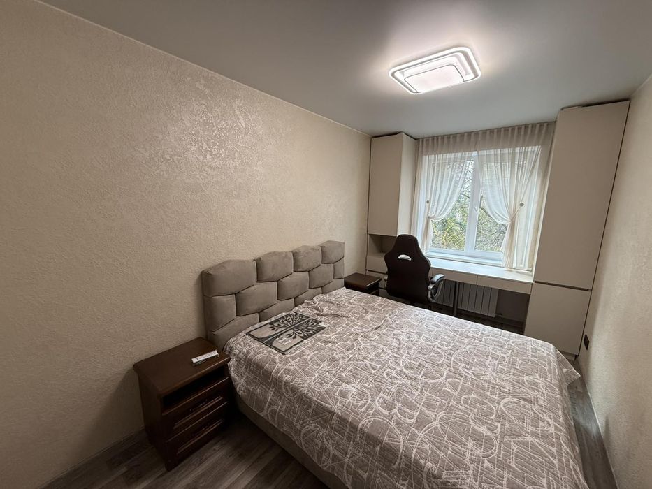 Аренда 2 кв на Площади Победы.