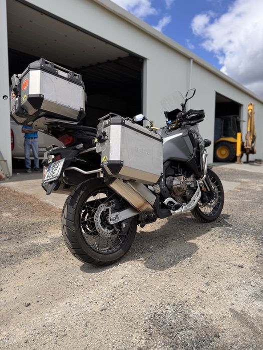 Honda africa twin 2025