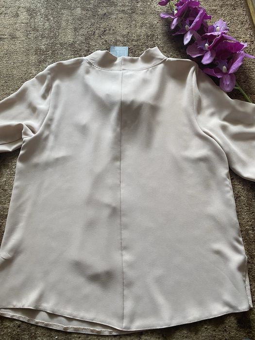 Nowa koszula bluzka damska bluzka 36 38 bezowa elegancka