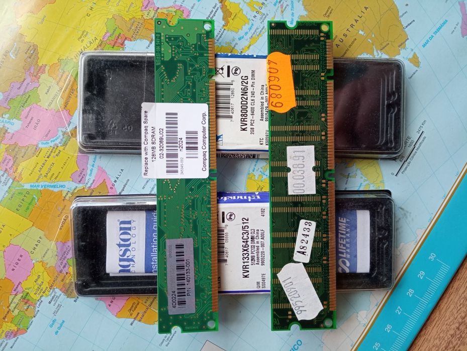 Memórias RAM, PC133 DIMM 512MB E PC2-6400 2GB