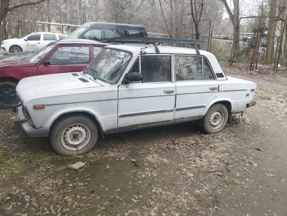 ВАЗ 2106 в рабочем состоянии.